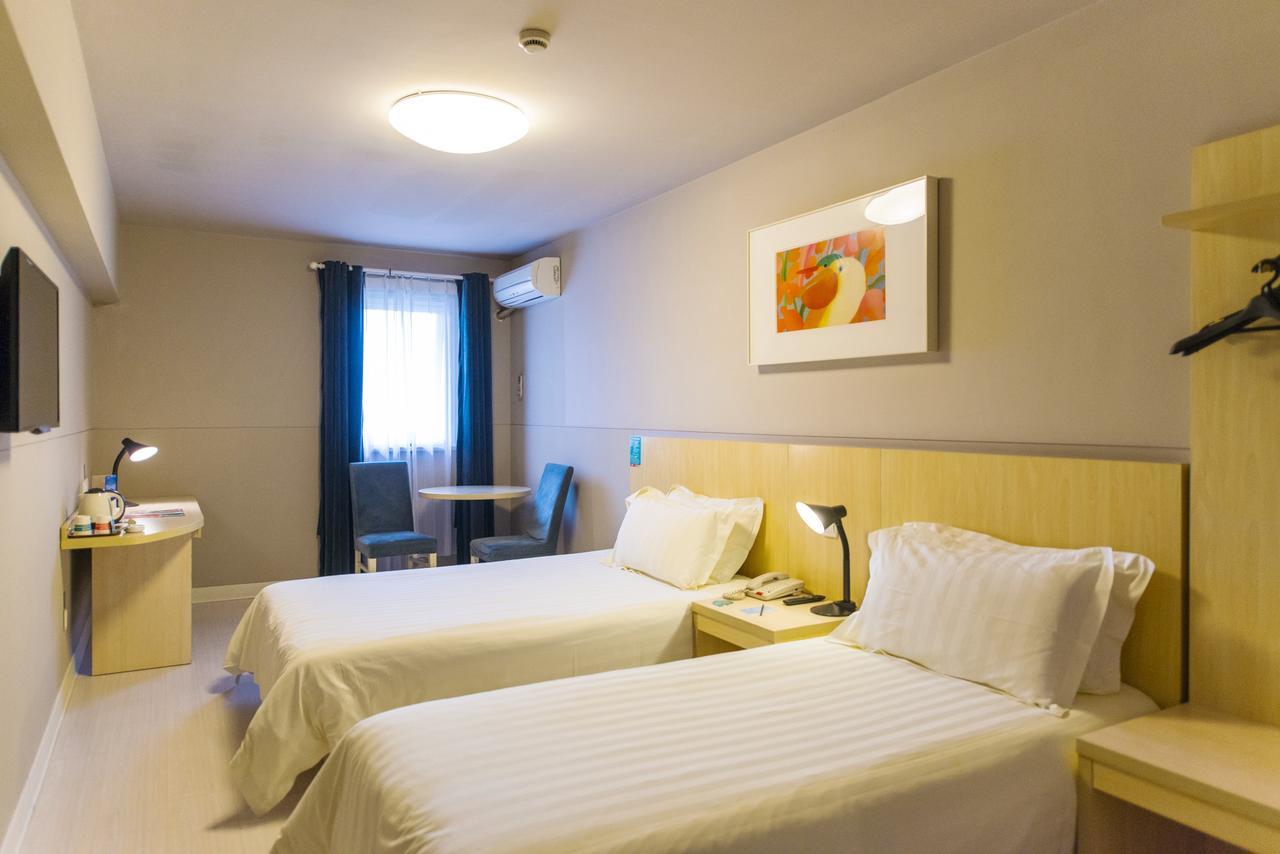 Jinjiang Inn Select Tianshui Railway Station Jindu Plaza Zewnętrze zdjęcie